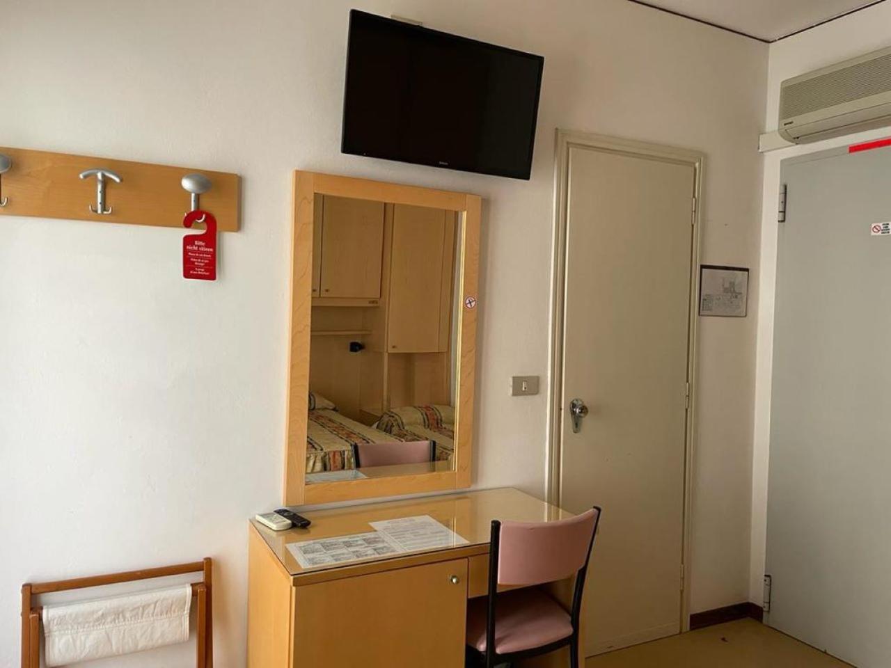 Hotel Stiefel Lignano Sabbiadoro Luaran gambar